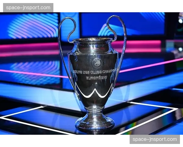 欧足联确认2026-27赛季欧冠赛制最终版,36队“瑞士轮”模型将首次应用 欧足联确认2026-27赛季欧冠赛制最终版,36队“瑞士轮”模型将首次应用