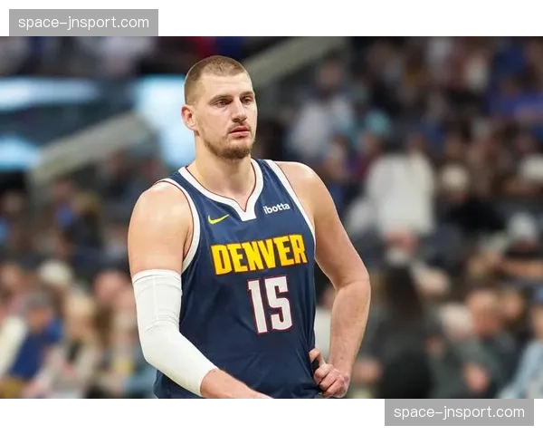 受球队战绩影响，奇才队本赛季主场上座率与周边销量大幅下滑